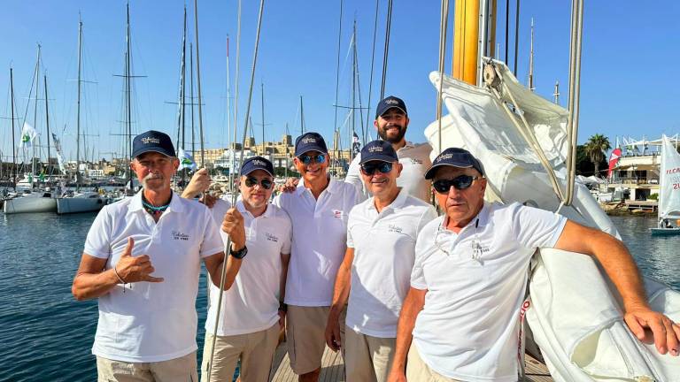 L’equipaggio di Valentina a Malta L’equipaggio di Valentina a Malta