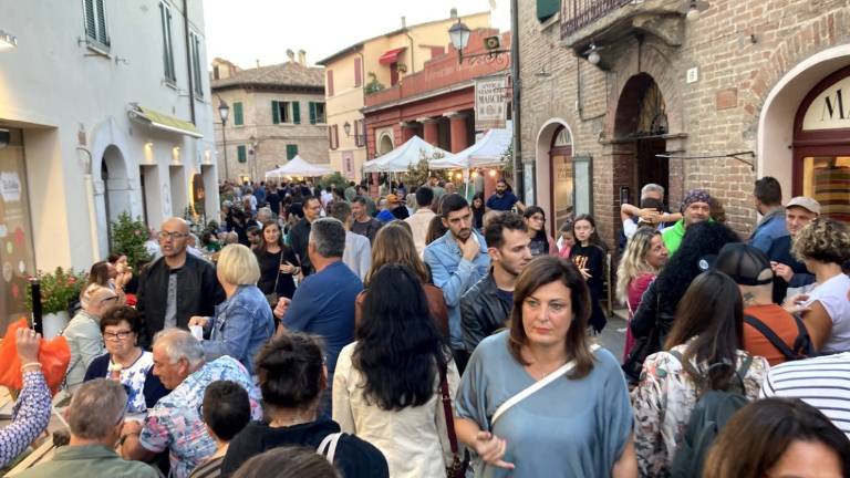 Santarcangelo, Fiera di San Michele: 40mila presenze in due giorni Santarcangelo, Fiera di San Michele: 40mila presenze in due giorni