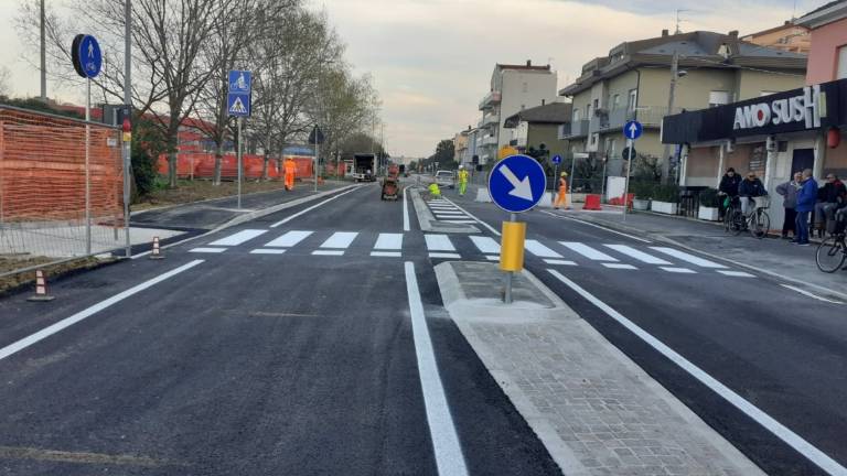 Rimini, via Coriano riaperta al traffico Rimini, via Coriano riaperta al traffico