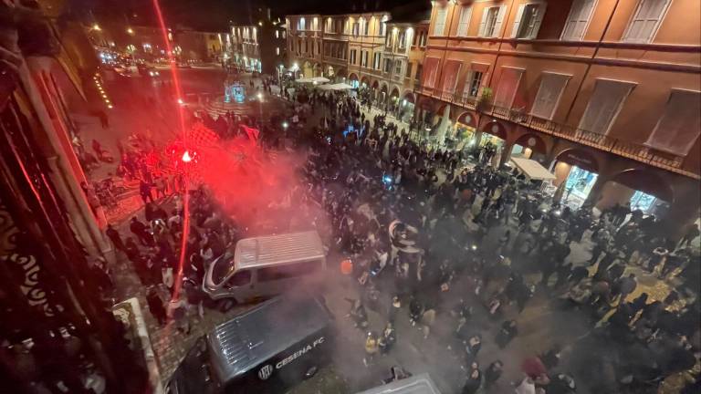 Cesena: le immagini della festa in piazza del Popolo - Gallery Cesena: le immagini della festa in piazza del Popolo - Gallery