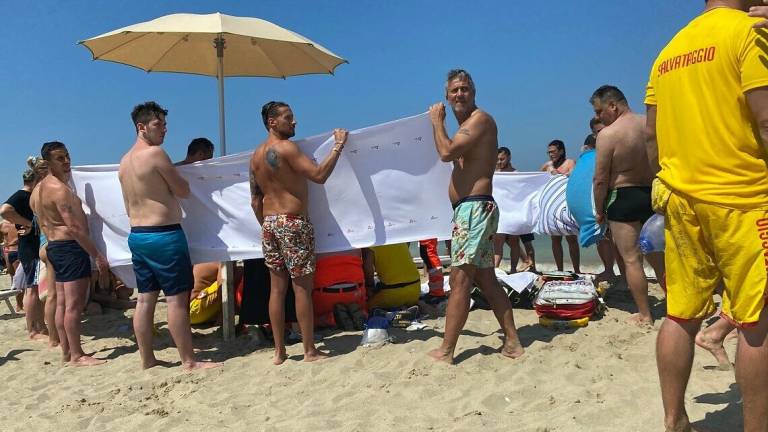 Cesenatico, muore in mare Lucio Briganti, colonna dell'associazione musicale Area Sismica Cesenatico, muore in mare Lucio Briganti, colonna dell'associazione musicale Area Sismica