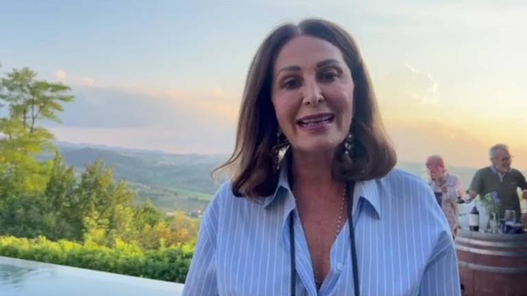 La ministra Santanchè: alberghi diffusi per promuovere turismo nei piccoli comuni / Video La ministra Santanchè: alberghi diffusi per promuovere turismo nei piccoli comuni / Video