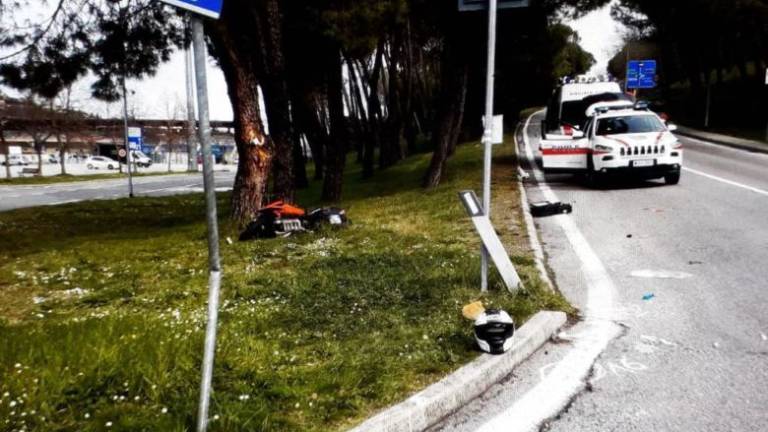 Incidente auto-moto a San Marino, è morto l'uomo di 45 anni Incidente auto-moto a San Marino, è morto l'uomo di 45 anni