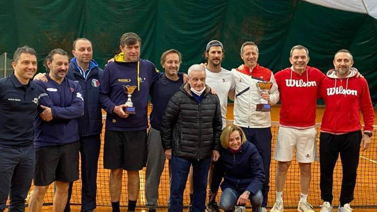 Tennis, il Ct Cervia pareggia il debutto in serie C e si ferma solo in finale nel Mingori Over 45 Tennis, il Ct Cervia pareggia il debutto in serie C e si ferma solo in finale nel Mingori Over 45