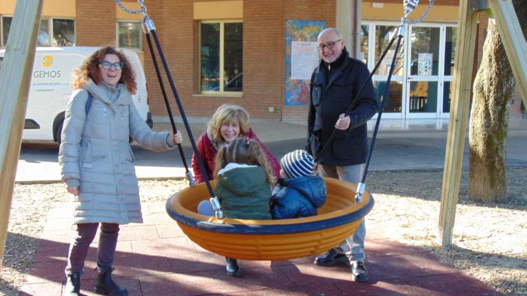 Giochi inclusivi: nuove installazioni nelle scuole di Cesena Giochi inclusivi: nuove installazioni nelle scuole di Cesena