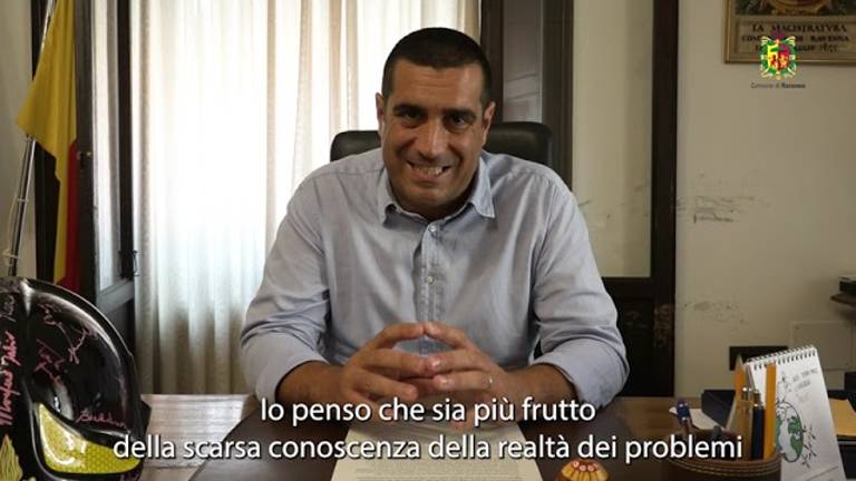 Alluvione, la rabbia del sindaco di Ravenna: Alcuni politici sparano cifre a caso e alimentano la disperazione Video Alluvione, la rabbia del sindaco di Ravenna: Alcuni politici sparano cifre a caso e alimentano la disperazione Video