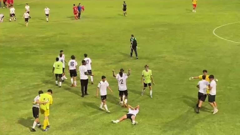 Calcio, il Cesena Under 15 batte il Bari e vince lo scudettino - VIDEO Calcio, il Cesena Under 15 batte il Bari e vince lo scudettino - VIDEO