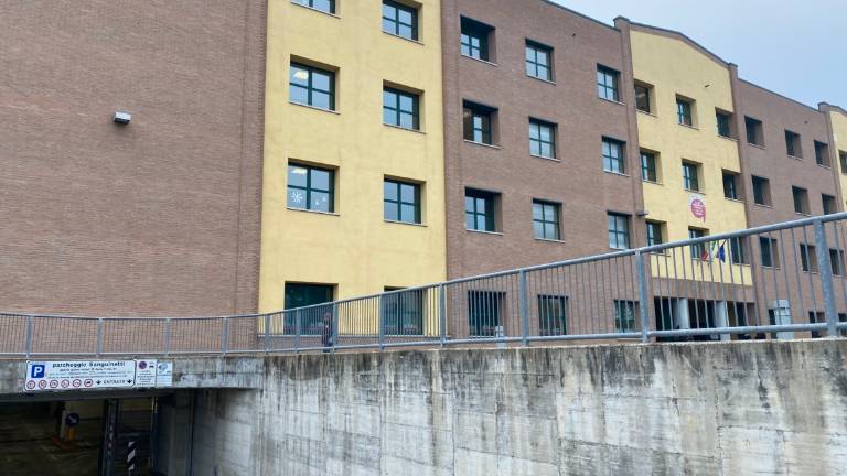 Cesena, sicurezza: nuovi cancelli al Cubo Cesena, sicurezza: nuovi cancelli al Cubo