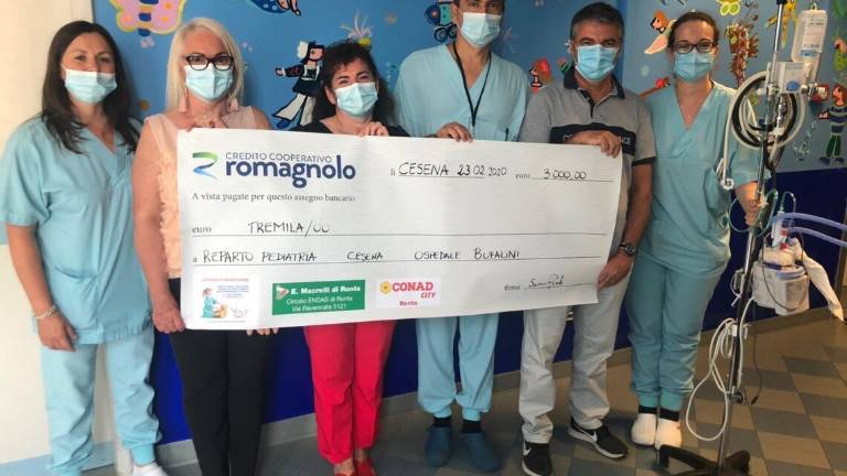 Nuova attrezzatura per la Pediatria del Bufalini di Cesena Nuova attrezzatura per la Pediatria del Bufalini di Cesena