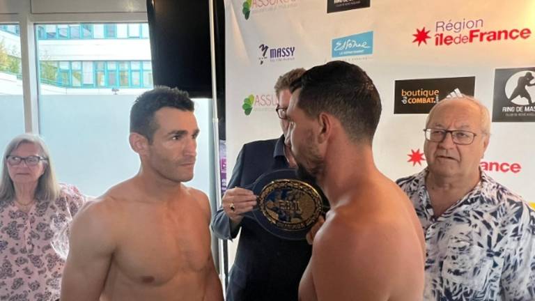 Boxe, Signani perde l'Europeo a causa di una testata involontaria. Il suo allenatore: Decisione inspiegabile Boxe, Signani perde l'Europeo a causa di una testata involontaria. Il suo allenatore: Decisione inspiegabile