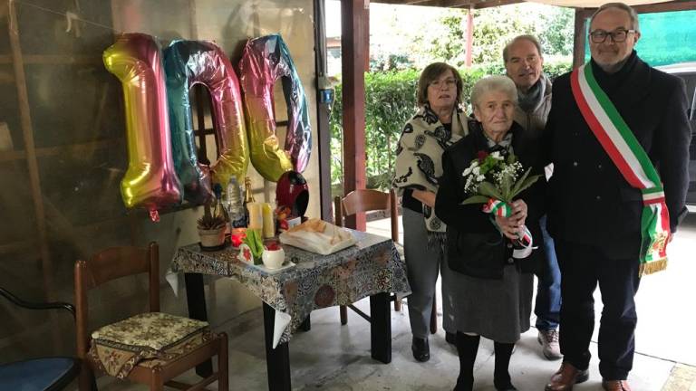 Ravenna, gli splendidi 100 anni di Rosina Spigoli Ravenna, gli splendidi 100 anni di Rosina Spigoli
