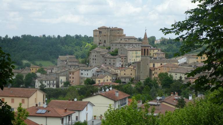 A Sant'Agata Feltria la bandiera arancione del Touring Club Italiano A Sant'Agata Feltria la bandiera arancione del Touring Club Italiano