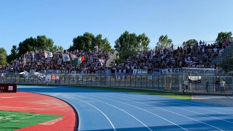 Calcio Coppa Italia C, il Cesena vince il derby di Rimini (1-2) Calcio Coppa Italia C, il Cesena vince il derby di Rimini (1-2)