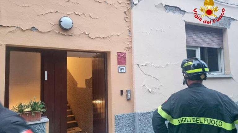 Terremoto. Chiesto lo stato di emergenza nazionale, quasi 100 milioni di danni Terremoto. Chiesto lo stato di emergenza nazionale, quasi 100 milioni di danni
