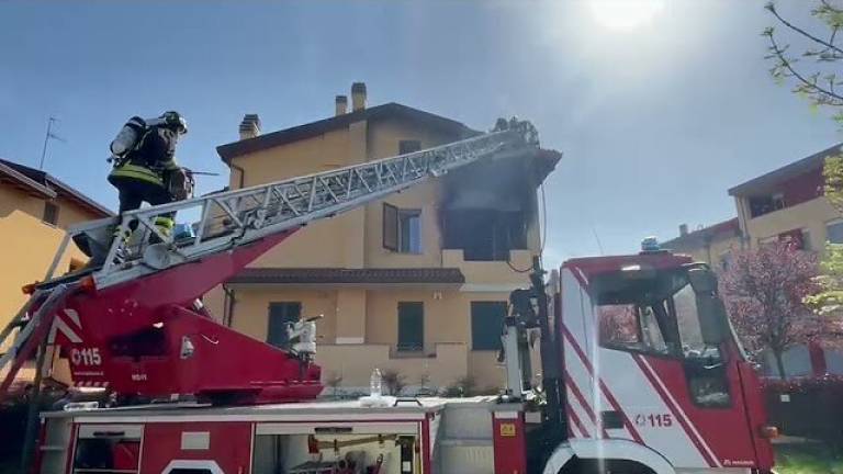Imola, incendio in appartamento in via Pedagna Imola, incendio in appartamento in via Pedagna
