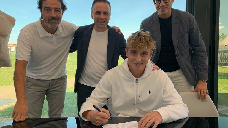Calcio C, l'Imolese prolunga il contratto a Matteo Angeli fino al 2024 Calcio C, l'Imolese prolunga il contratto a Matteo Angeli fino al 2024