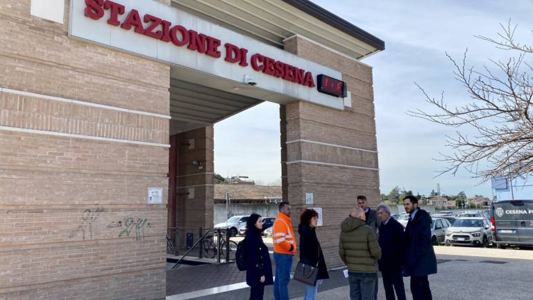 Lavori alla stazione ferroviaria di Cesena, il cantiere entra nel vivo Lavori alla stazione ferroviaria di Cesena, il cantiere entra nel vivo