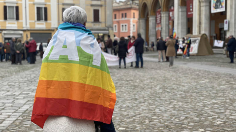 Cesena, in piazza per ribadire che «l'unica vittoria possibile è la pace» Cesena, in piazza per ribadire che «l'unica vittoria possibile è la pace»