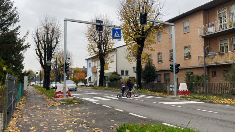 Bagnacavallo, nuovo passaggio pedonale con semaforo Bagnacavallo, nuovo passaggio pedonale con semaforo