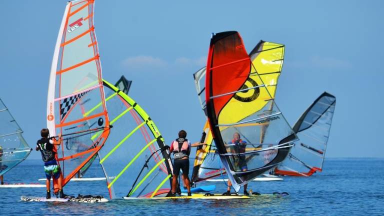 Cattolica, sabato torna il Windsurf day Cattolica, sabato torna il Windsurf day