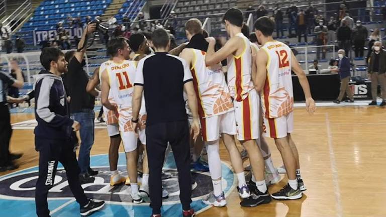 Basket A2, OraSì: prova di forza contro Treviglio (99-91) VIDEO Basket A2, OraSì: prova di forza contro Treviglio (99-91) VIDEO