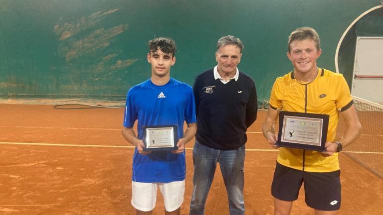 Tennis, Elia Brunelli trionfa al Forum di Forlì Tennis, Elia Brunelli trionfa al Forum di Forlì