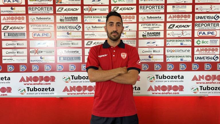 Calcio D: Forlì, ufficializzato l'arrivo di Merlonghi Calcio D: Forlì, ufficializzato l'arrivo di Merlonghi