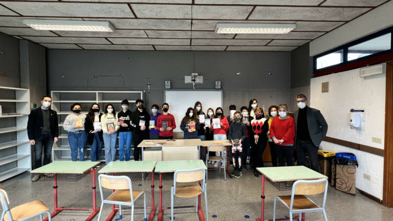 Cesenatico, ecco 18 nuovi volumi per la biblioteca della media Arfelli Cesenatico, ecco 18 nuovi volumi per la biblioteca della media Arfelli