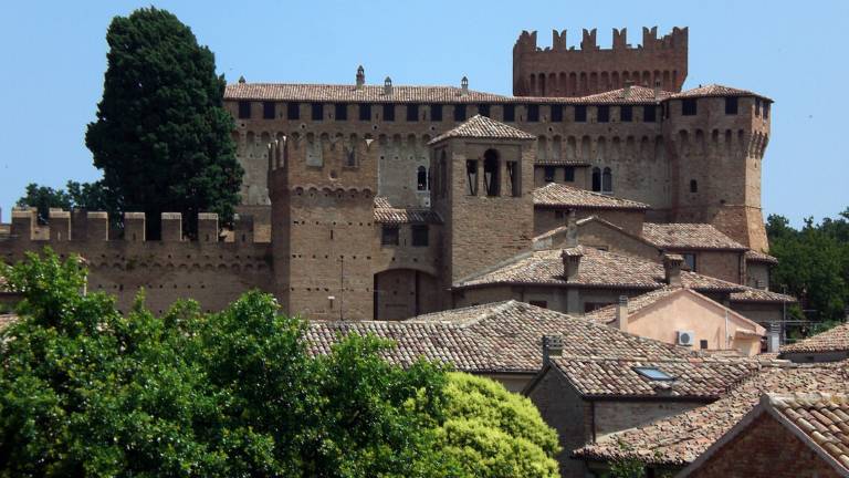 Dantedì, l'amore di Paolo e Francesca da Gradara a Edimburgo Dantedì, l'amore di Paolo e Francesca da Gradara a Edimburgo