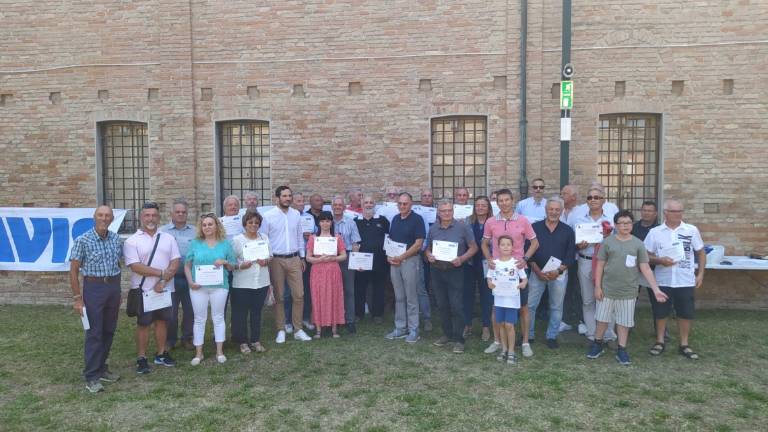 Cesena, l'Avis premia i fedelissimi: c'è chi ha superato le 200 donazioni di sangue Cesena, l'Avis premia i fedelissimi: c'è chi ha superato le 200 donazioni di sangue