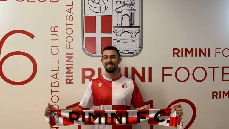 Calciomercato, il Rimini piazza il colpo in attacco: Vuthaj Calciomercato, il Rimini piazza il colpo in attacco: Vuthaj