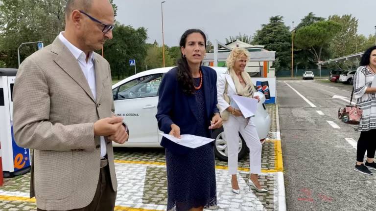 Cesena, prime colonnine per le ricariche elettriche in zona Ippodromo Cesena, prime colonnine per le ricariche elettriche in zona Ippodromo