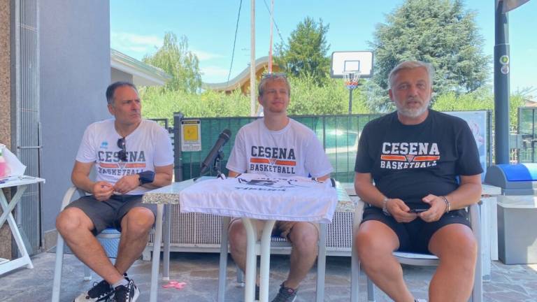 Basket B, nodo-Carisport: i Tigers Cesena a Cervia in Supercoppa Basket B, nodo-Carisport: i Tigers Cesena a Cervia in Supercoppa