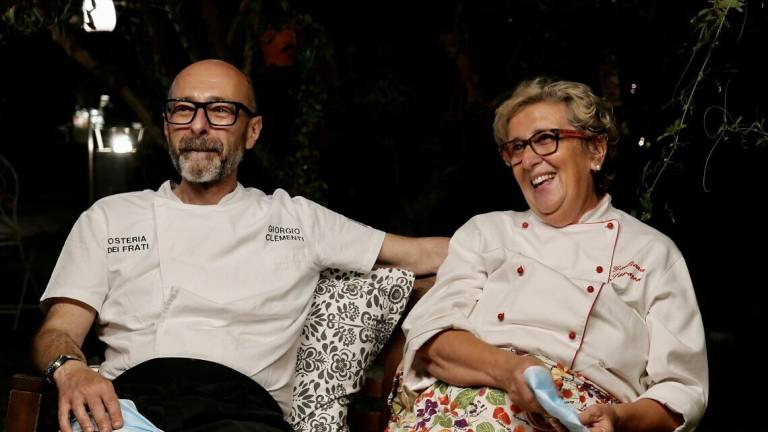 Il ritorno di Giuliana Saragoni all'Osteria dei Frati, emozione nei piatti Il ritorno di Giuliana Saragoni all'Osteria dei Frati, emozione nei piatti