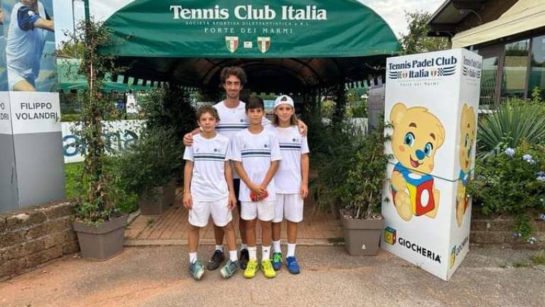 Tennis, il Tc Faenza brilla alle fasi nazionali di macroarea dei tricolori giovanili Tennis, il Tc Faenza brilla alle fasi nazionali di macroarea dei tricolori giovanili