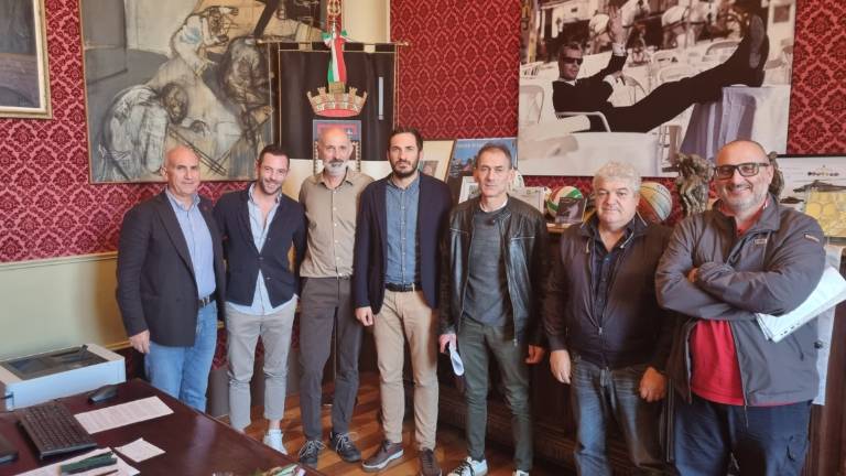 Cesena, Caro energia: Confesercenti incontra il sindaco Lattuca Cesena, Caro energia: Confesercenti incontra il sindaco Lattuca