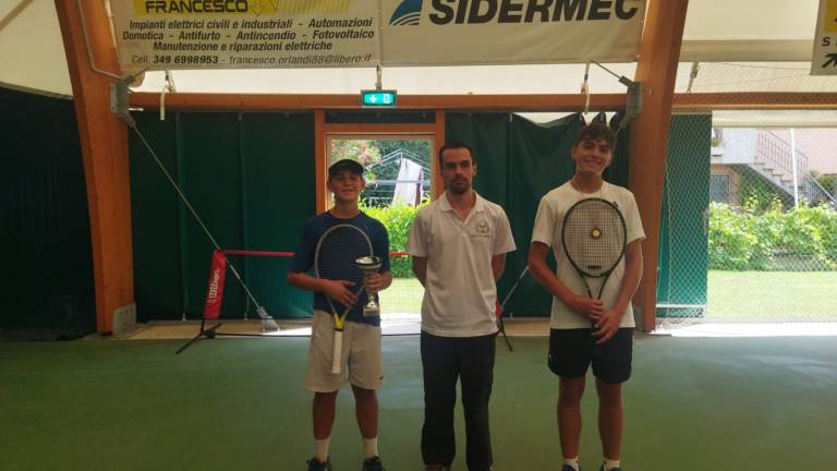 Tennis Rosti e Vallicelli trionfano al trofeo Sidermec Tennis Rosti e Vallicelli trionfano al trofeo Sidermec
