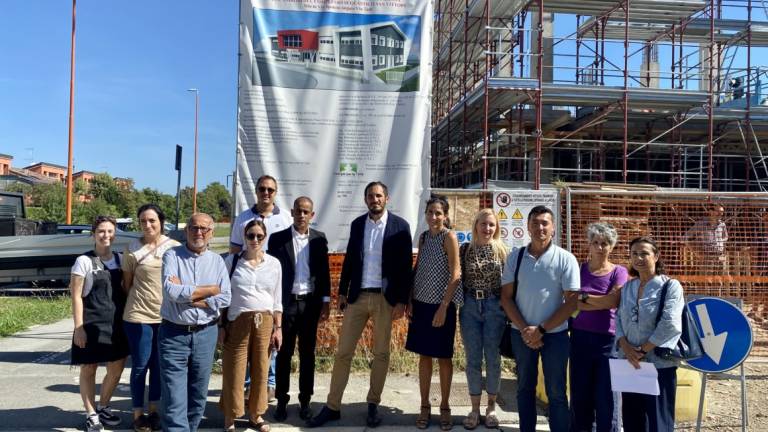 Cesena, proseguono i lavori alla nuova scuola di san Vittore Cesena, proseguono i lavori alla nuova scuola di san Vittore