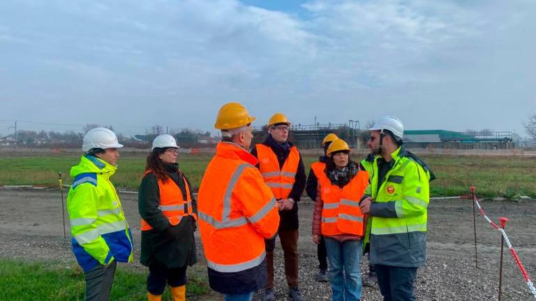 Bagnacavallo. Sottopasso: oggi sopralluogo al cantiere assieme a RFI, Italferr e ditta Rem per monitorare lo stato di avanzamento Bagnacavallo. Sottopasso: oggi sopralluogo al cantiere assieme a RFI, Italferr e ditta Rem per monitorare lo stato di avanzamento