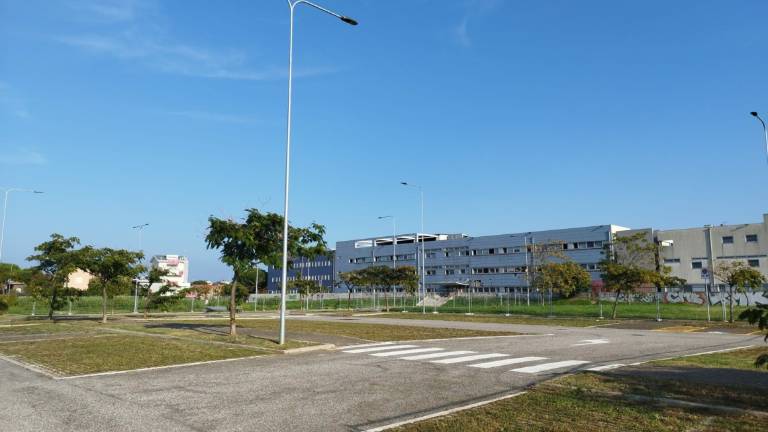 Rimini, riapre il parcheggio nell'area ex Questura Rimini, riapre il parcheggio nell'area ex Questura