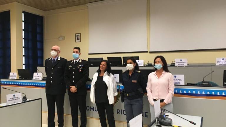 Baby gang a Riccione, arruolate le guardie giurate Baby gang a Riccione, arruolate le guardie giurate