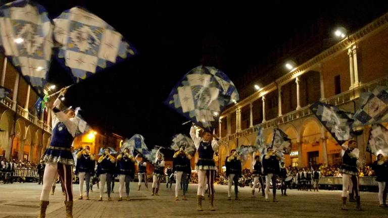 Faenza, sbandieratori: la Fisb non vuole più i faentini, i rioni cercano soluzioni alternative Faenza, sbandieratori: la Fisb non vuole più i faentini, i rioni cercano soluzioni alternative