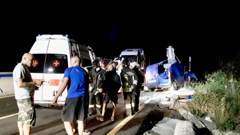 Verghereto, incidente nella notte: muore ragazza statunitense di 27 anni Verghereto, incidente nella notte: muore ragazza statunitense di 27 anni