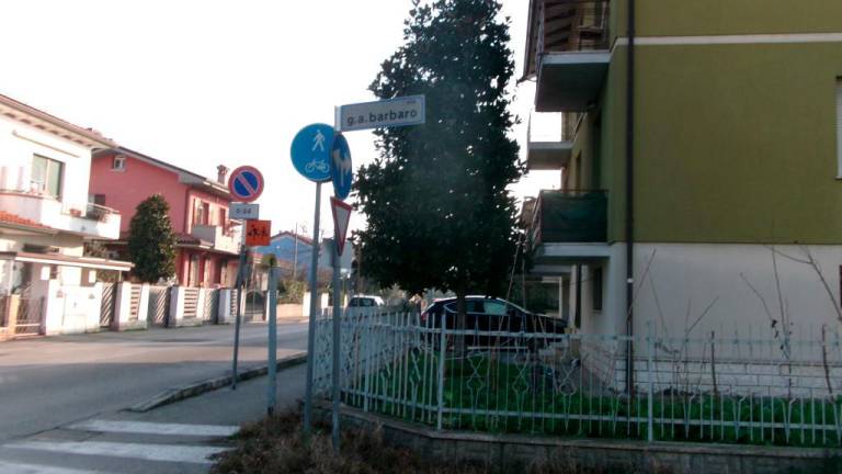 La strada dove è avvenuto il furto La strada dove è avvenuto il furto