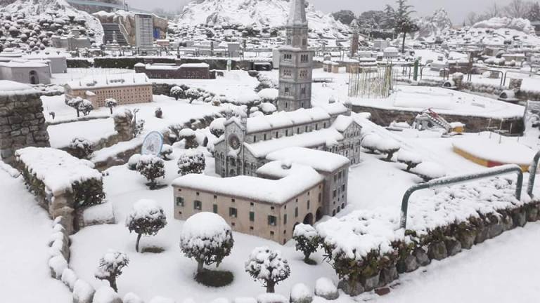 Modena è ricoperta di neve: ma la foto è dell'Italia in Miniatura a Rimini - Gallery Modena è ricoperta di neve: ma la foto è dell'Italia in Miniatura a Rimini - Gallery