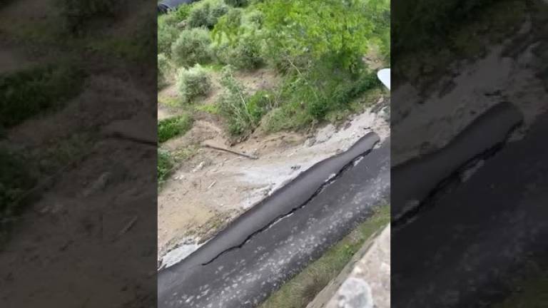 Alluvione: 300 frane attive VIDEO - Sorrivoli, una perla romagnola in pericolo Alluvione: 300 frane attive VIDEO - Sorrivoli, una perla romagnola in pericolo