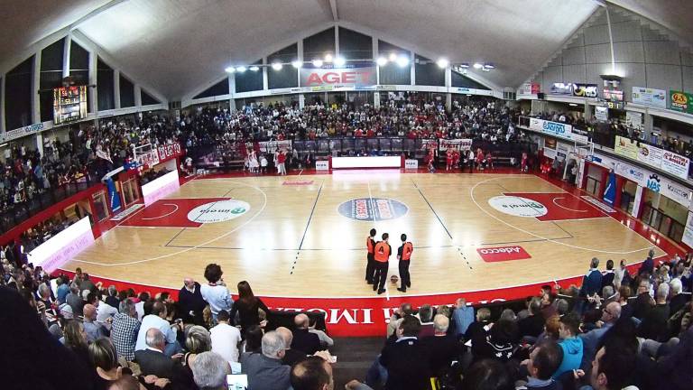 Basket, via agli abbonamenti per l'Andrea Costa Imola Basket, via agli abbonamenti per l'Andrea Costa Imola