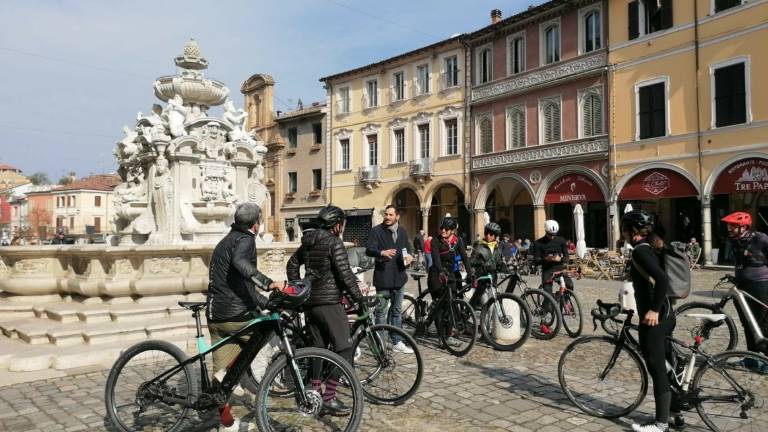 Turismo in bicicletta, giornalisti a Cesena e video sulle eccellenze della Valle Savio Turismo in bicicletta, giornalisti a Cesena e video sulle eccellenze della Valle Savio