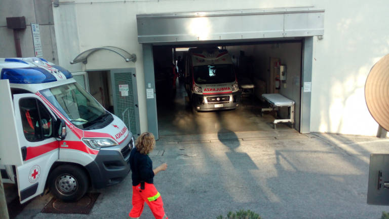 Ricoverata a Cesena la donna trovata ustionata in un parco a Bologna Ricoverata a Cesena la donna trovata ustionata in un parco a Bologna
