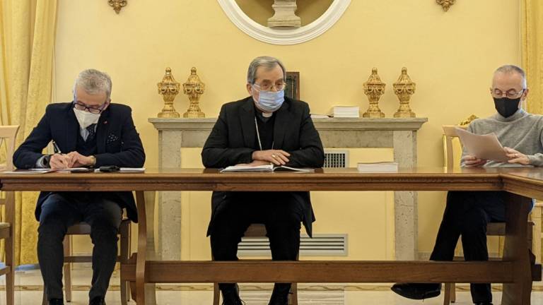 Pasqua a Cesena, il vescovo: La pace, Gianni Rodari e la luna di Kiev Pasqua a Cesena, il vescovo: La pace, Gianni Rodari e la luna di Kiev